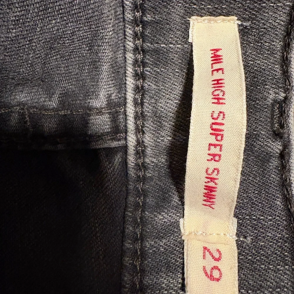 Levi's Women's Skinny Jeans - Dark Gray - Picture 4 of 5